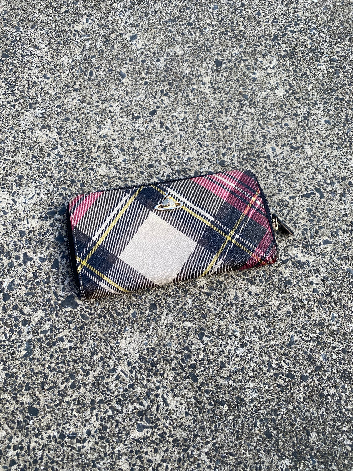 * Vivienne Westwood Tartan Zip Wallet