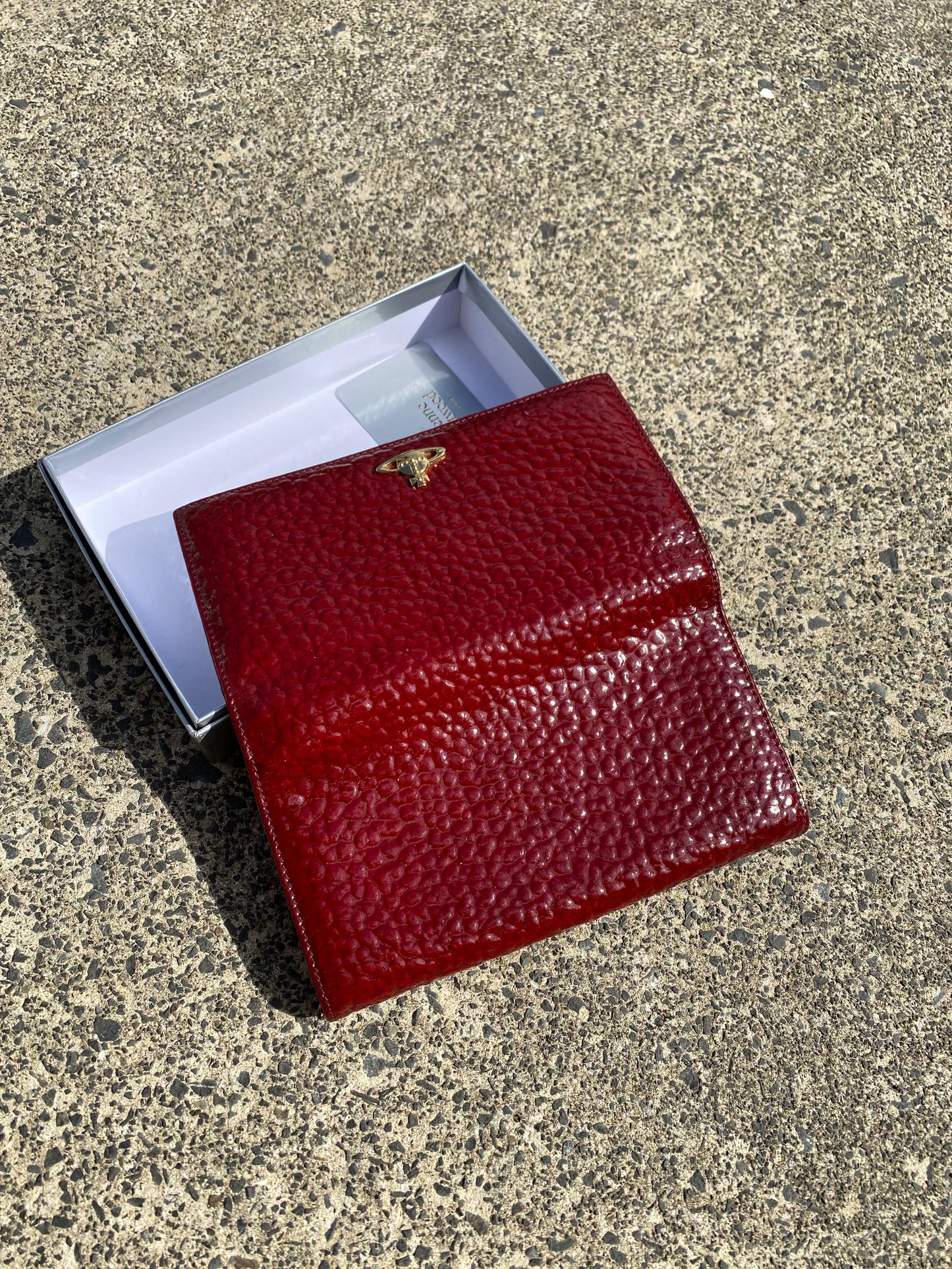 * Vivienne Westwood Red Wine Bubble Orb Wallet