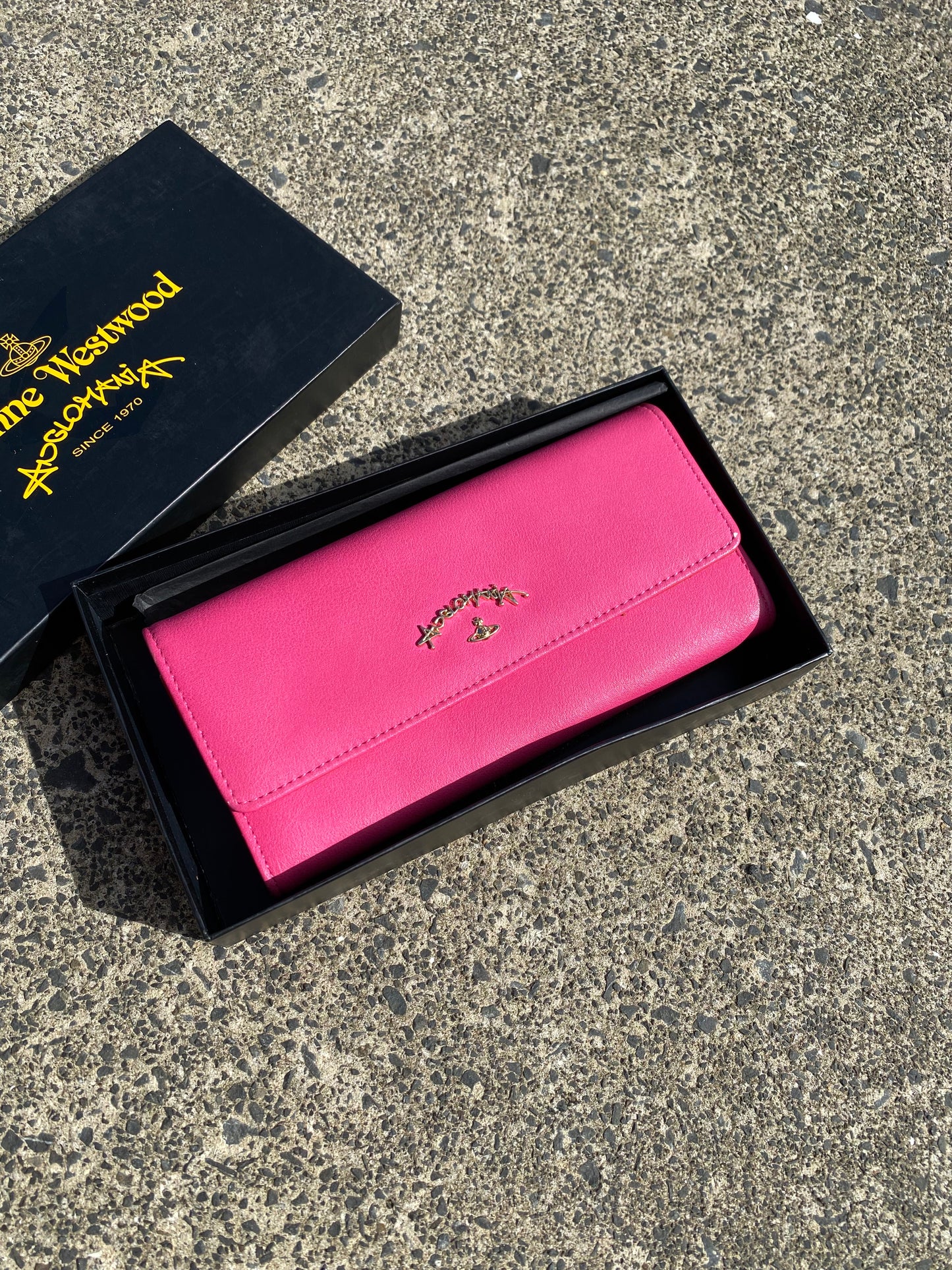 * Vivienne Westwood Anglomania Collab Pink Orb Wallet