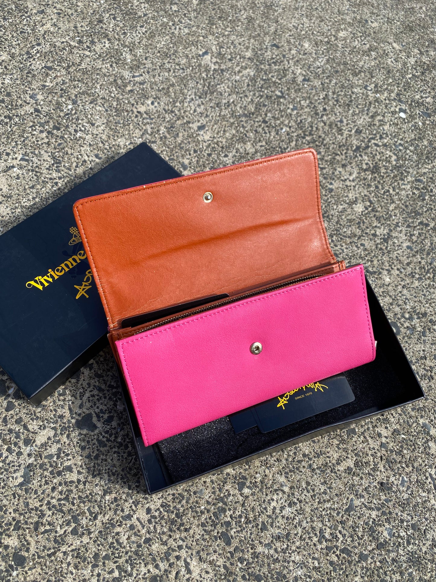 * Vivienne Westwood Anglomania Collab Pink Orb Wallet