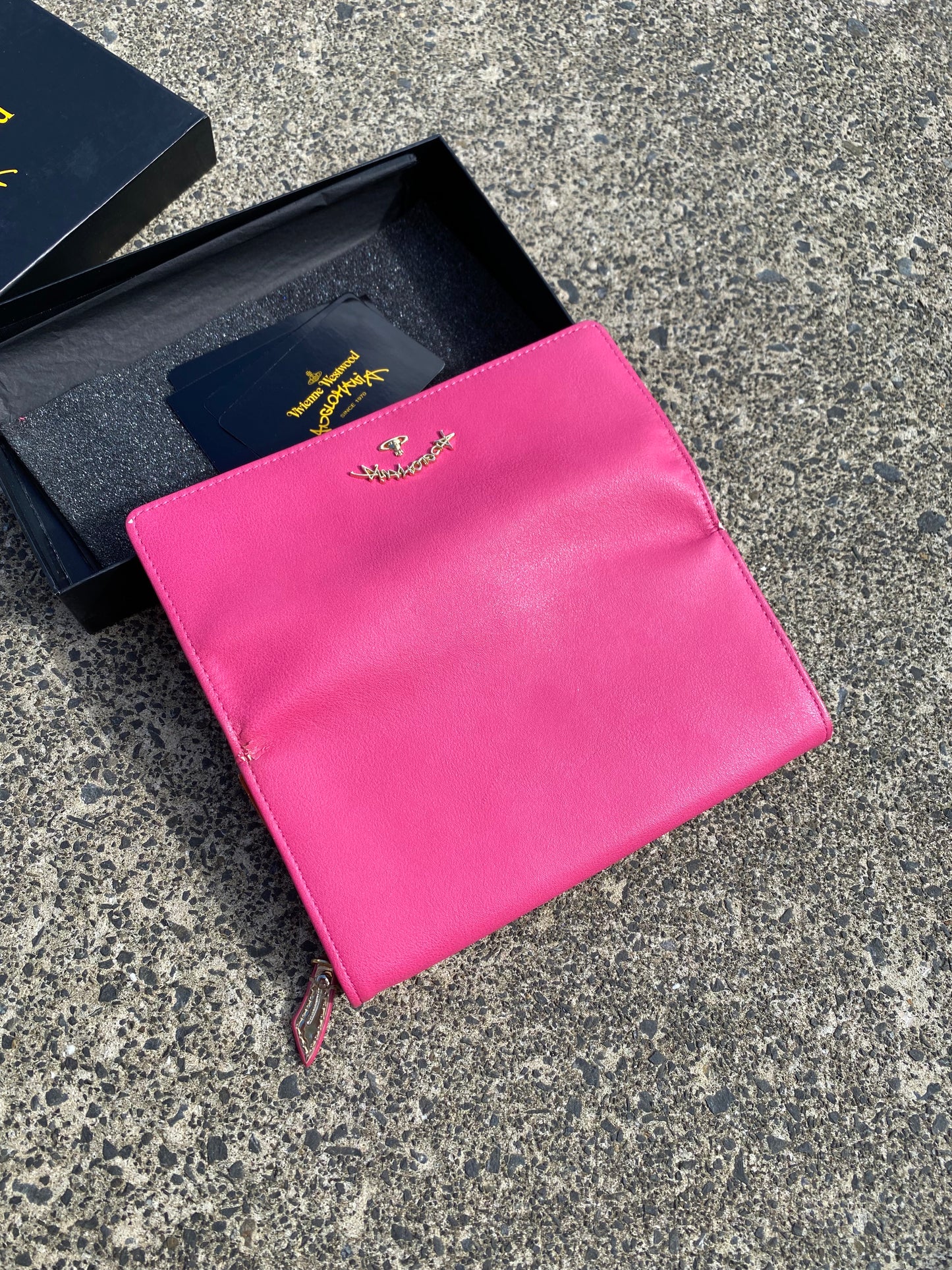 * Vivienne Westwood Anglomania Collab Pink Orb Wallet