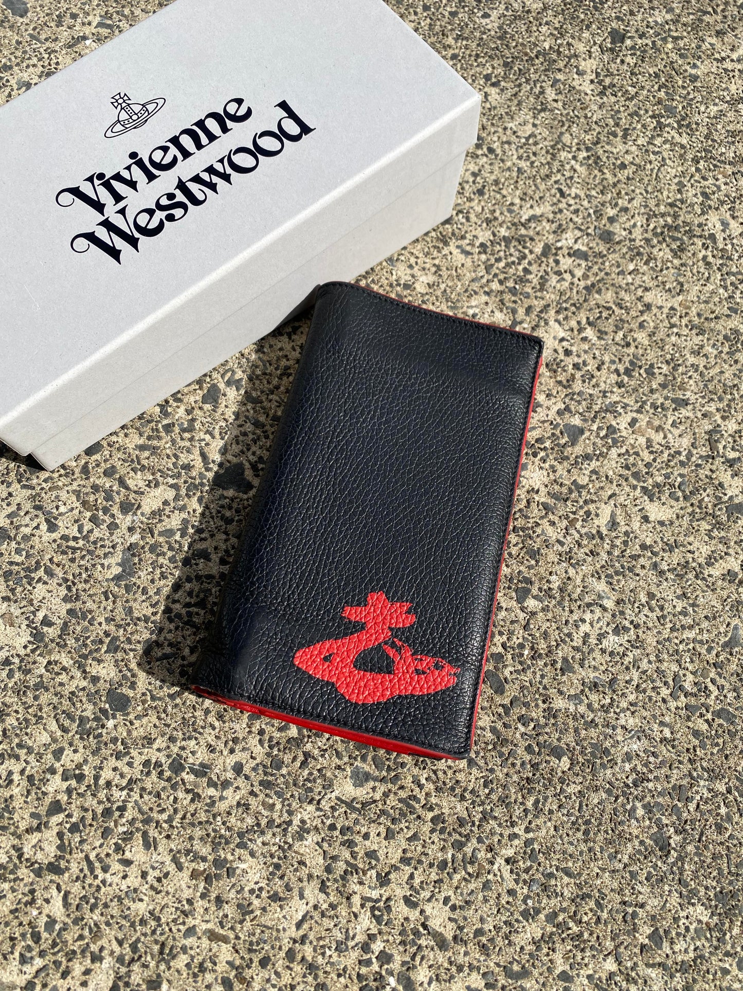 * Vivienne Westwood Black Orb Wallet