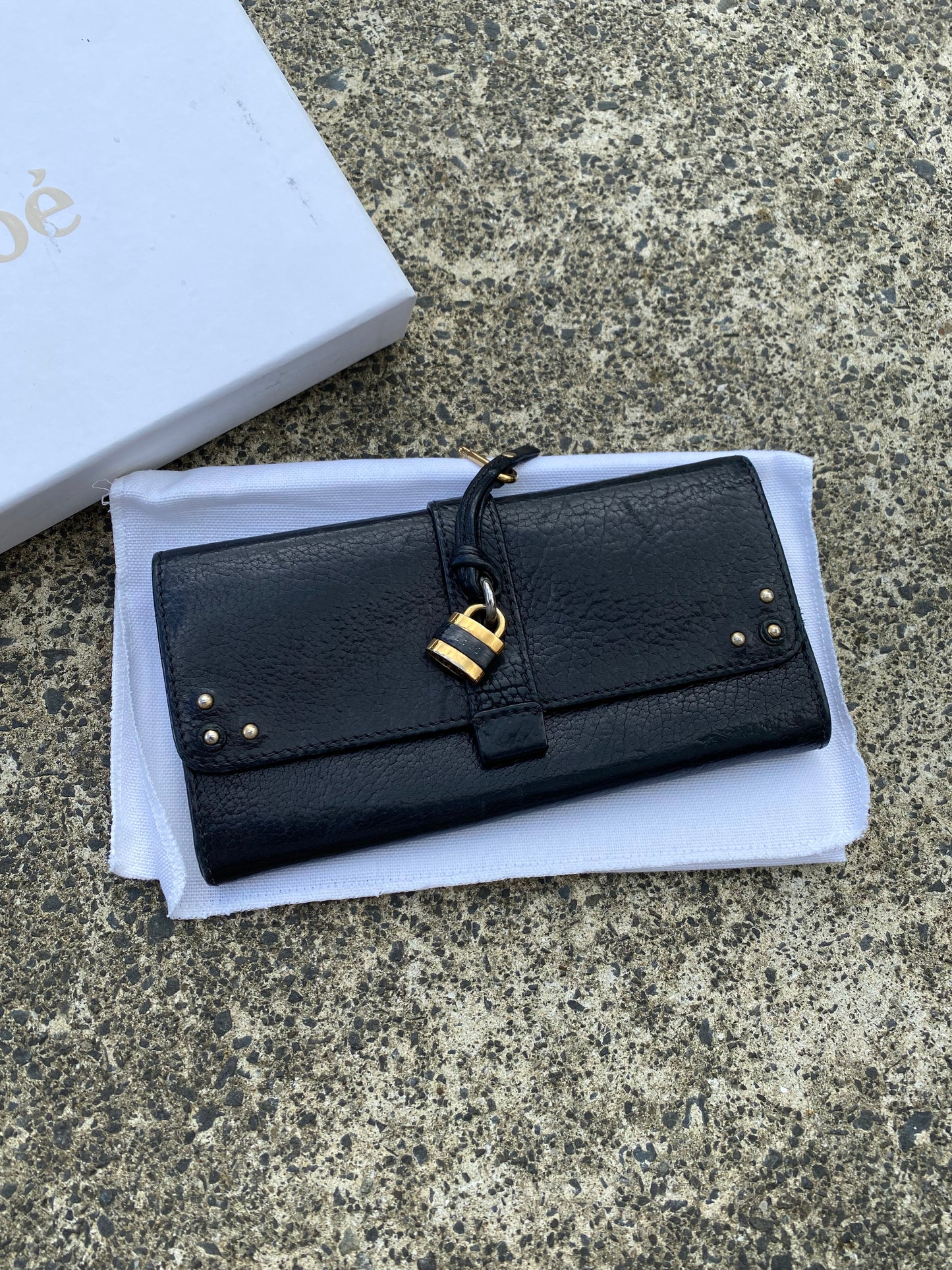 Chloe Paddington Long Wallet Black Pebbled Leather